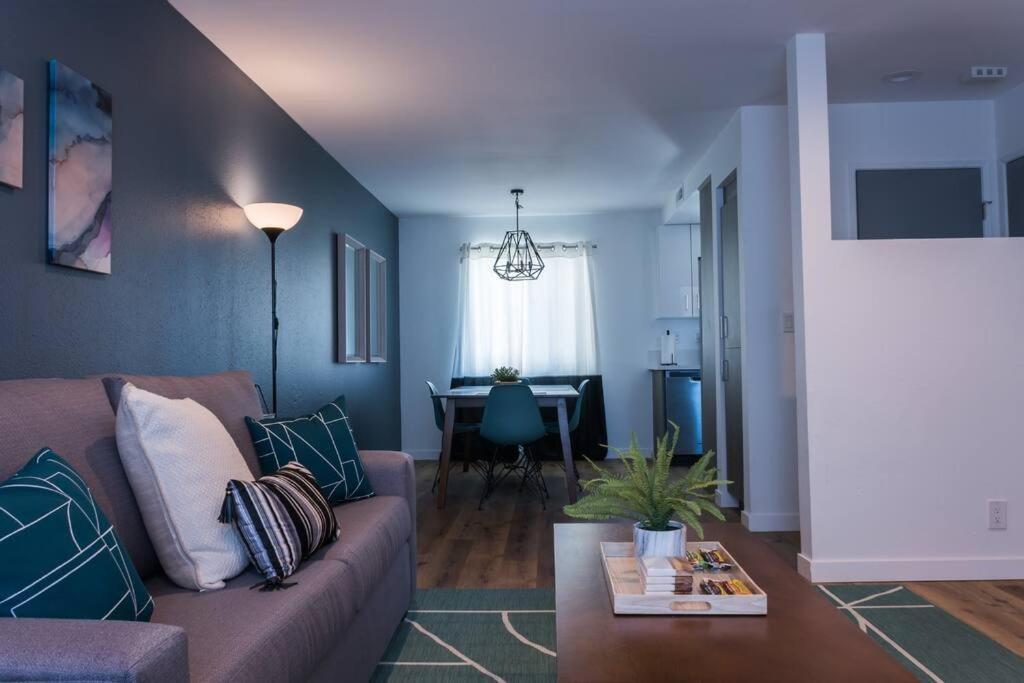 Stylish 2 Bed 1 And Half Bath Apartment Near Sofi Stadium, Lax, Forum Inglewood Esterno foto